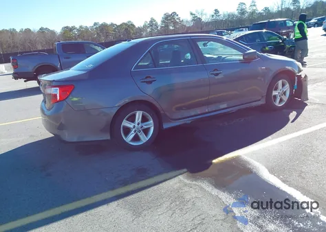 2012 Toyota Camry Se z USA, uszkodzony, nr VIN 4T1BF1FK6CU178218